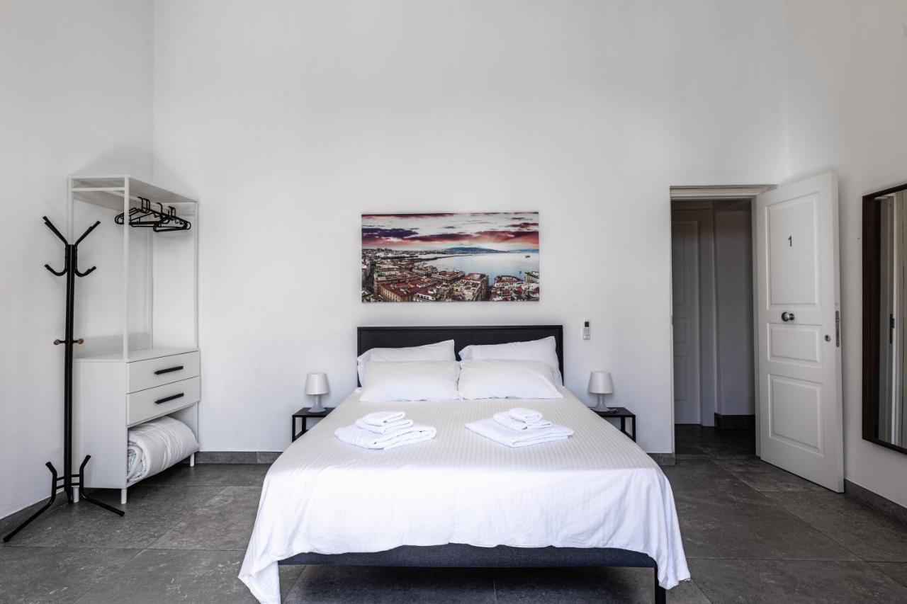 La Bella Vita Luxury Apartament And Travel Solution Napels Buitenkant foto