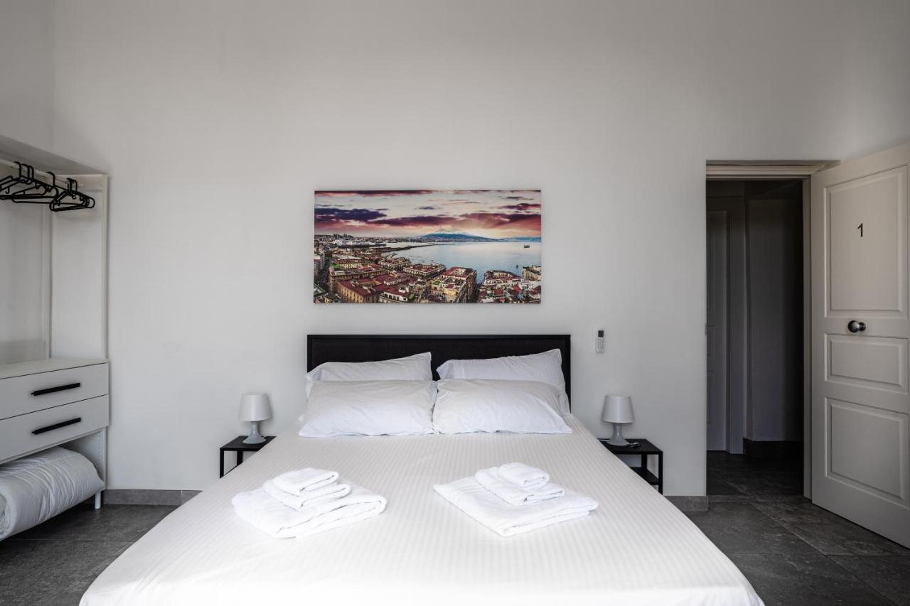 La Bella Vita Luxury Apartament And Travel Solution Napels Buitenkant foto